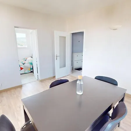 85 M2 Lumineux 4 *